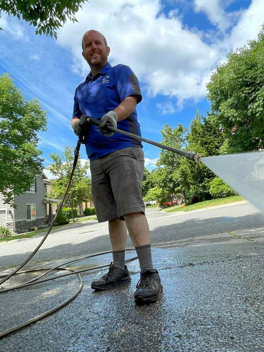 Pressure washer at work